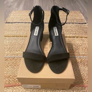 Steve Madden Suede Heels